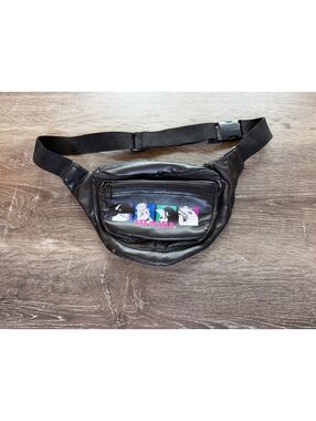 Vintage Sea World Black Fanny Pack Belt Bag Dolphin Shamu Souvenir 90s Retro
